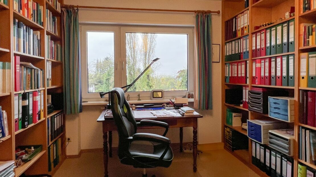 Büro/Zimmer 2 EG