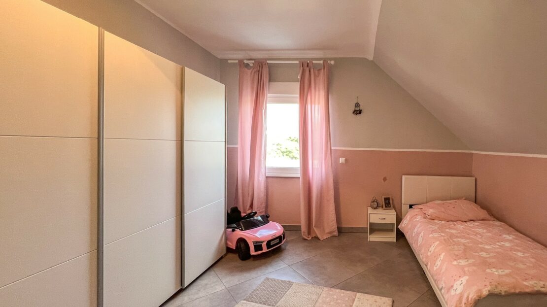 Zimmer 2 DG