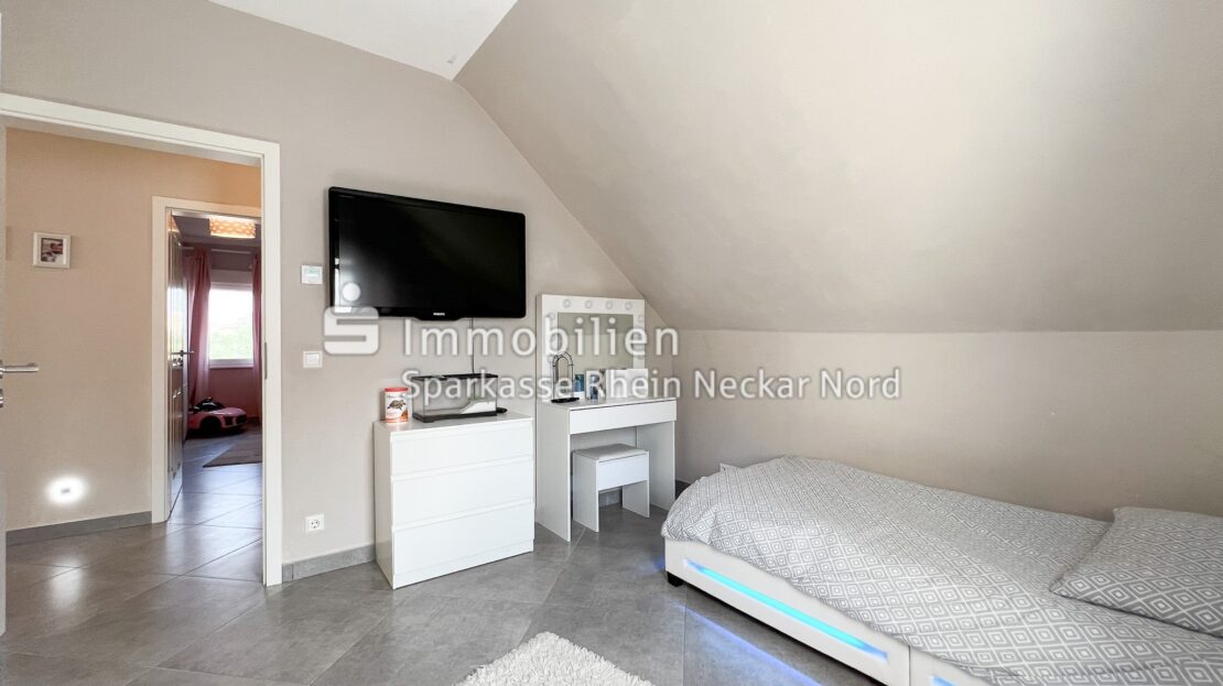 Zimmer 3 DG