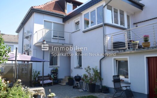 Wohntraum mit viel Platz – individuelle Ausstattung – schöner Garten und Garage!