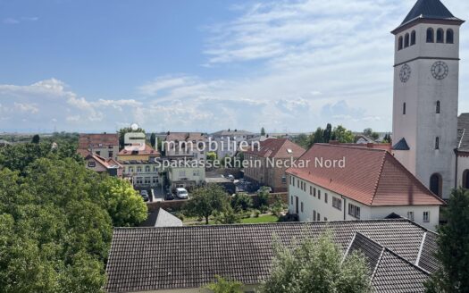 Exklusives Penthouse mit traumhaftem Fernblick im Herzen der Pfalz