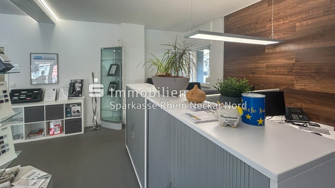 Gewerbefläche EG