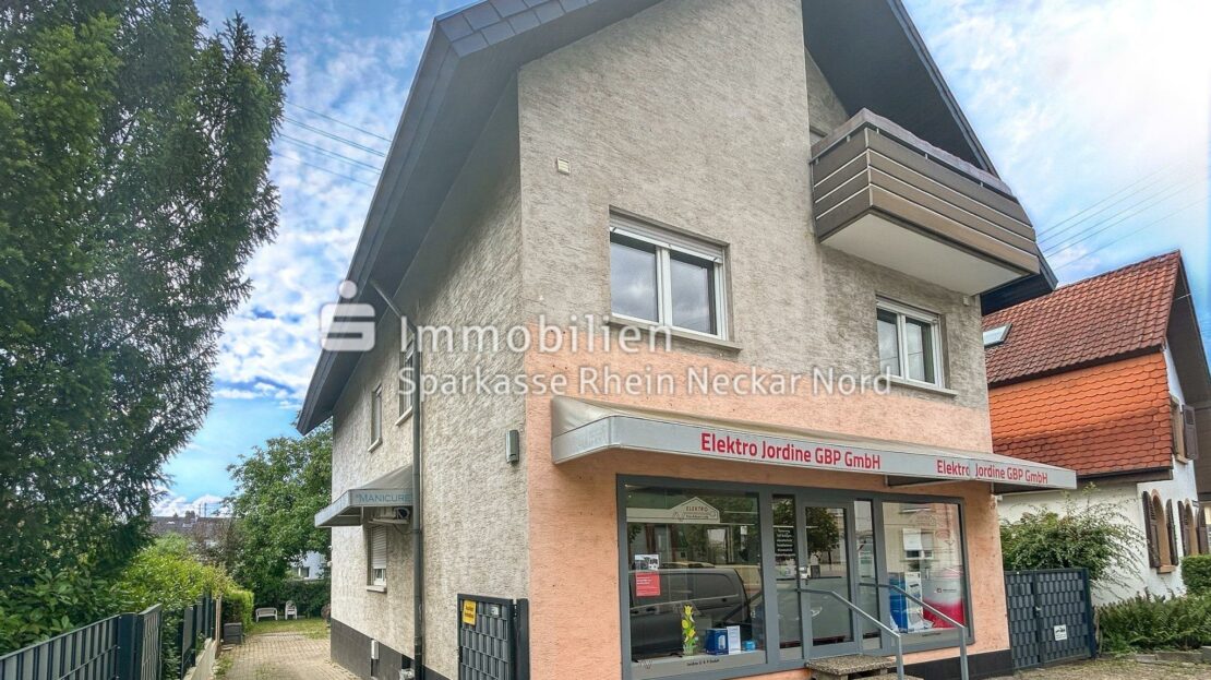 Straßenansicht