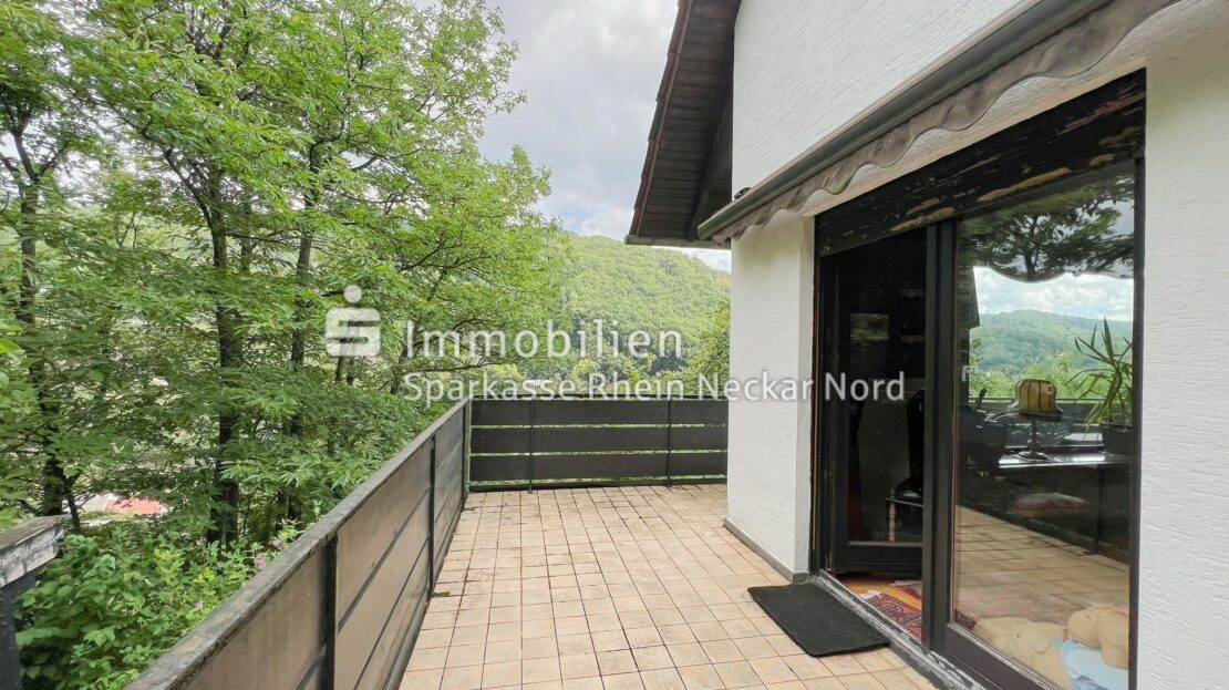 L-Förmiger Balkon