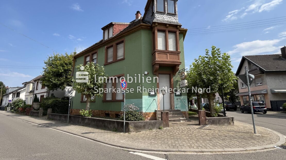 Hausansicht Straßenseite