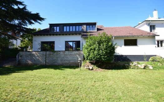 Exklusives Einfamilienhaus – Eleganz, Raum und Komfort vereint