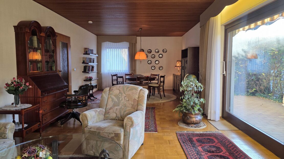 Blick ins Wohnzimmer