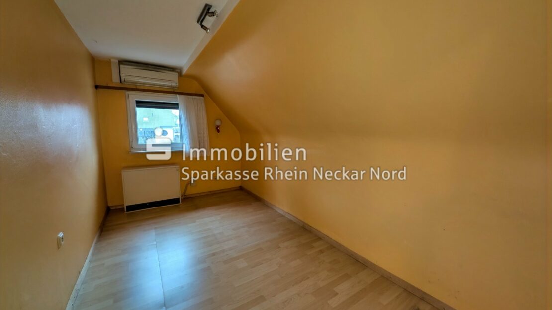 Zimmer im Dachgeschoss