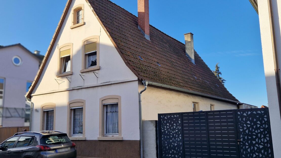 Hausansicht von vorne