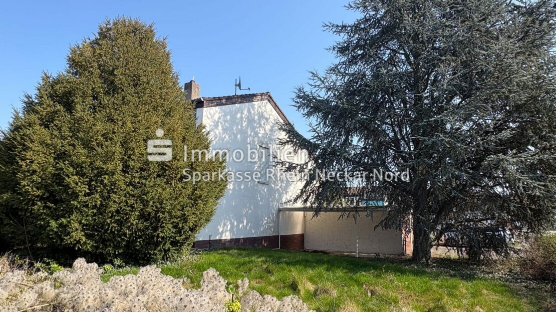 Seitliche Ansicht des Hauses