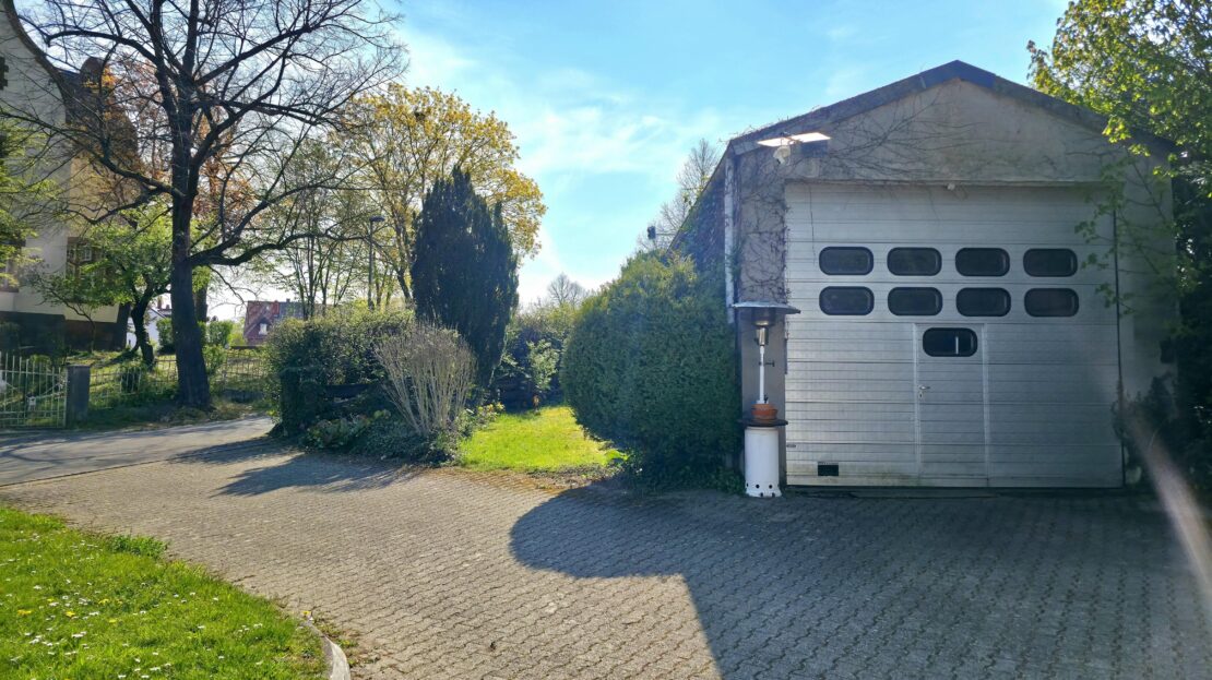 Blick auf die Garage