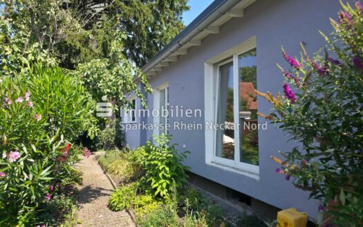 In direkter Waldparknähe, MA-Neckarau – Effizienzhaus 115
