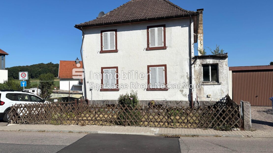 Grundstück Straße