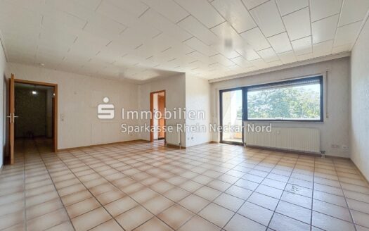 Familienfreundliche 3-Zimmer-Wohnung mit Balkon und großem Hobbyraum