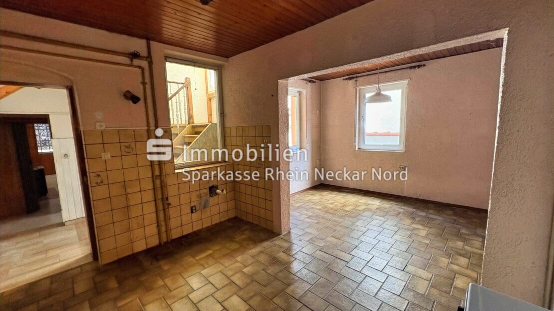 Küche und Esszimmer EG