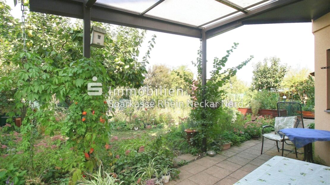 Terrasse mit 2. Pavillon